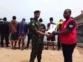 Navy hands over nine suspected oil Thieves to EFCC in Akwa Ibom