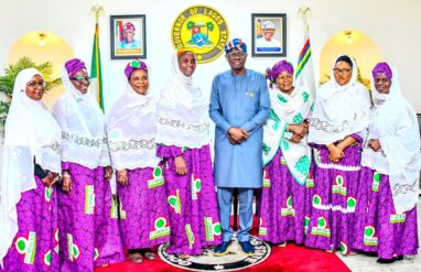 Sanwo-Olu backs FOMWAN’s Eti-Osa clinic project